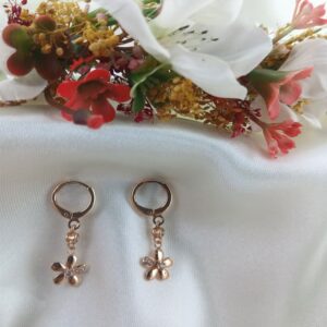 گوشواره دخترانه مدل بابونه 02