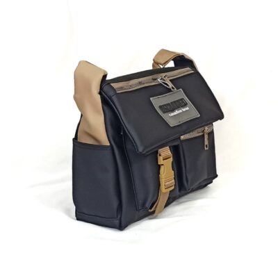 کیف دوشی دخترانه DSQUARED4